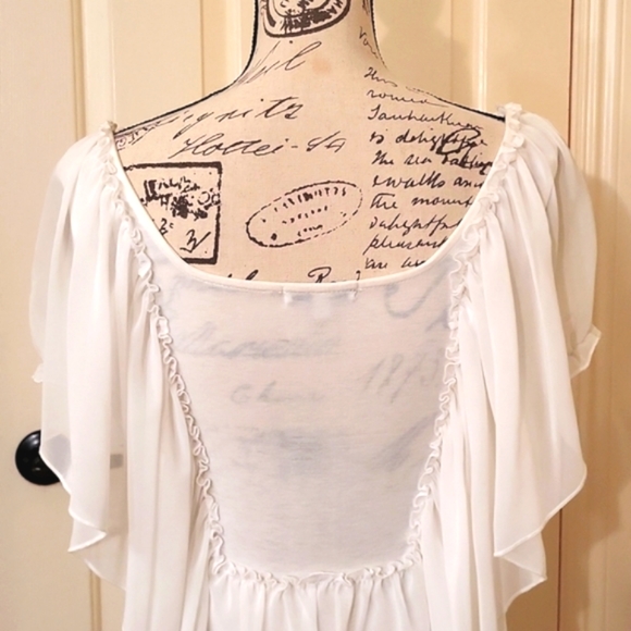 Moa Moa Embroided Bodice Blouse - Picture 9 of 14